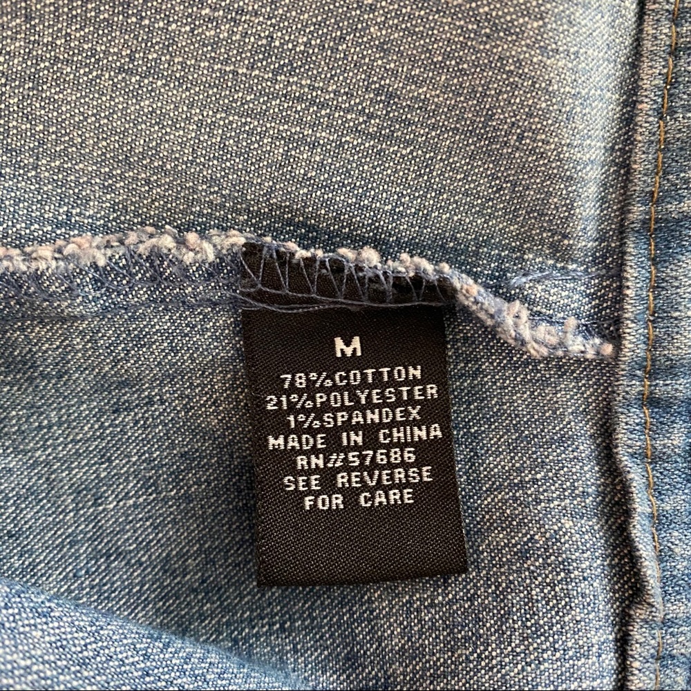 Valentines Day Jean vest - Picture 8 of 9